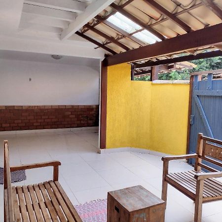 Casa Com Garagem - 300M Da Rua Das Pedras Армасан-душ-Бузіус Екстер'єр фото