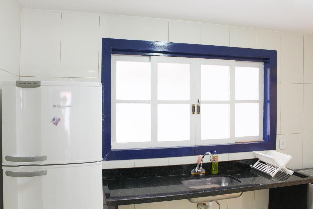 Casa Com Garagem - 300M Da Rua Das Pedras Армасан-душ-Бузіус Екстер'єр фото