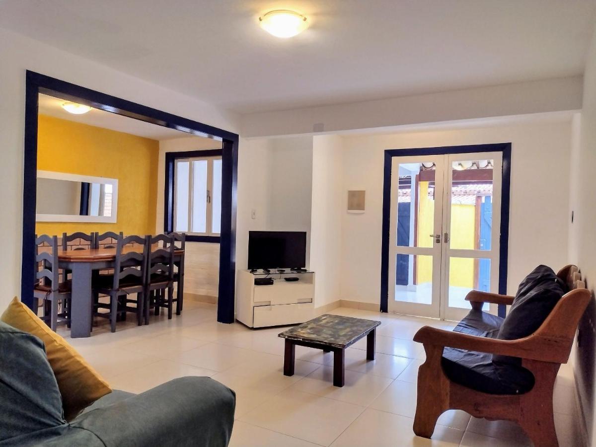 Casa Com Garagem - 300M Da Rua Das Pedras Армасан-душ-Бузіус Екстер'єр фото